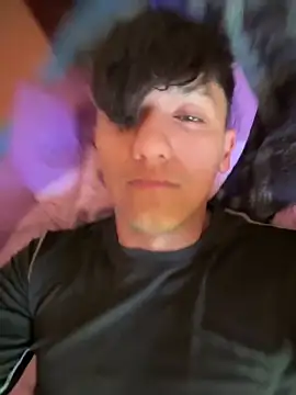 Snapshot of Elpichulotote20 chatting on November 29, 2025, 8:42 pm Elpichulotote20 online show from November 29, 2025, 8:42 pm