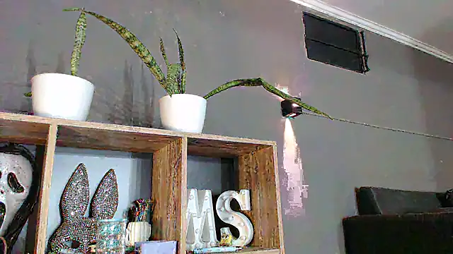 mickystrumia23 online show from February 3, 2026, 7:08 pm