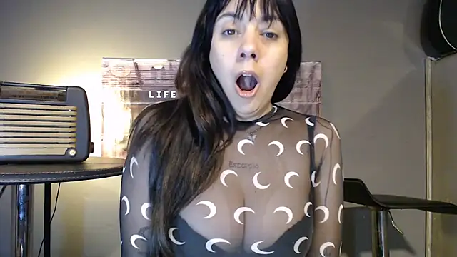 mickystrumia23 online show from July 22, 2026, 8:33 pm