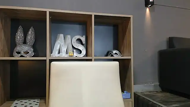 mickystrumia23 online show from July 8, 2026, 7:14 pm