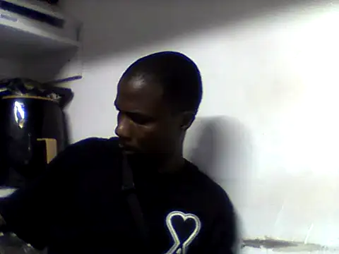 Snapshot of Ndodemnyama@xh chatting on March 1, 2026, 2:06 pm Ndodemnyamaxh online show from March 1, 2026, 2:06 pm