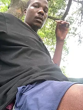 Snapshot of Ndodemnyama@xh chatting on February 23, 2026, 11:22 am Ndodemnyamaxh online show from February 23, 2026, 11:22 am