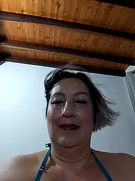 Roxanne76 online show from November 3, 2025, 10:35 pm