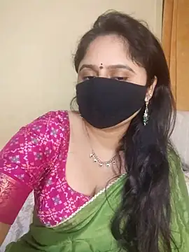 mouni499 online show from June 17, 2026, 3:11 pm