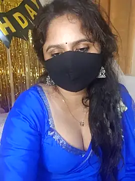 mouni499 online show from June 14, 2026, 8:10 pm