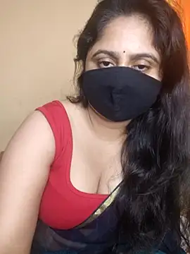mouni499 online show from June 18, 2026, 9:25 am
