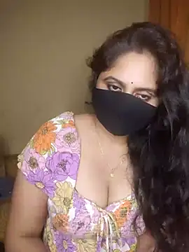 mouni499 online show from July 28, 2026, 8:34 pm