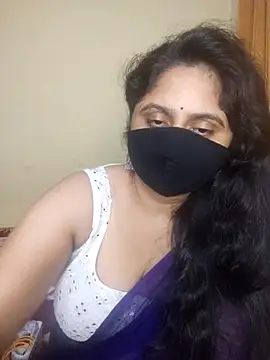mouni499 online show from June 24, 2026, 3:21 pm