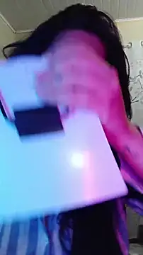 Allyardosia online show from December 2, 2025, 3:30 am