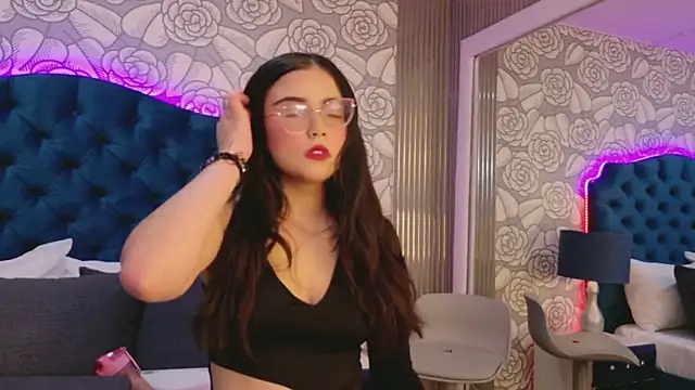 ScarlettPetrova online show from March 22, 2026, 11:56 am