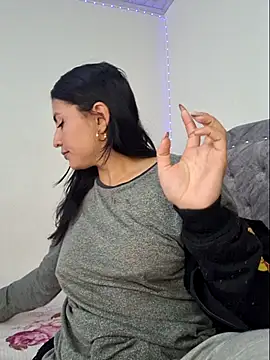 Snapshot of GISELLA__ chatting on March 5, 2026, 1:30 pm GISELLA online show from March 5, 2026, 1:30 pm