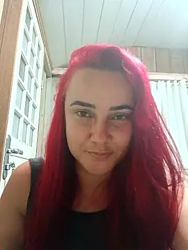 ruiviinhaah online show from February 19, 2026, 11:45 pm