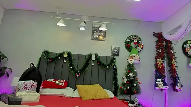 kendra london online show from December 20, 2025, 11:46 am