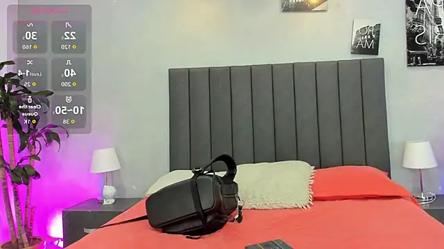 Snapshot of kendra_london chatting on June 19, 2026, 11:27 am kendra london online show from June 19, 2026, 11:27 am