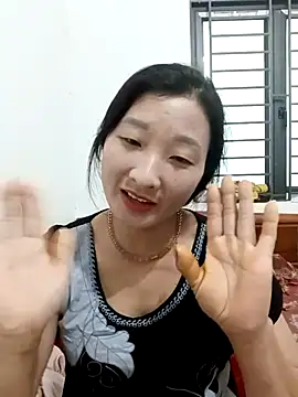 wees-lind online show from November 22, 2025, 1:37 am