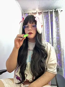 Omorimori online show from November 6, 2025, 5:39 pm