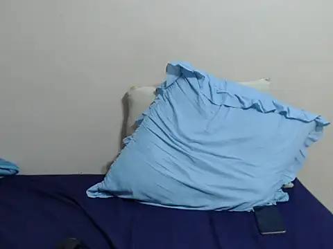 SexyLipss  online show from February 24, 2026, 6:42 pm