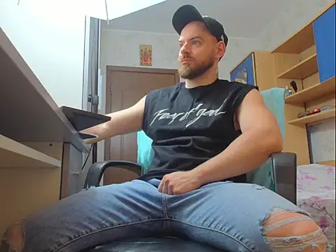 Ryanstone  online show from January 15, 2026, 5:11 am