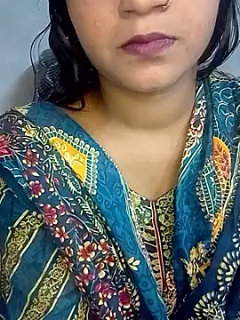 Neha533 online show from April 30, 2026, 4:14 pm