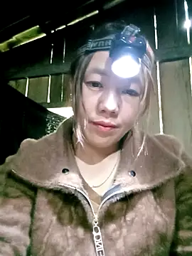 Sara pusyy online show from March 8, 2026, 2:04 am