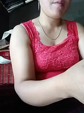 Sara pusyy online show from July 24, 2026, 4:41 am