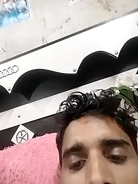 Hot-Couple26 online show from November 6, 2025, 5:50 pm