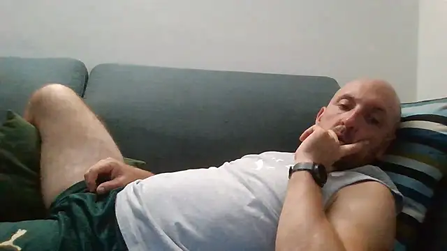Snapshot of luca_beech88 chatting on July 22, 2026, 7:49 pm luca beech88 online show from July 22, 2026, 7:49 pm