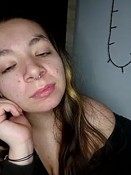 Snapshot of Baby_Myla chatting on January 17, 2026, 8:45 pm Baby Myla online show from January 17, 2026, 8:45 pm