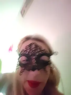 Yourdreams666999 online show from June 5, 2026, 2:49 am