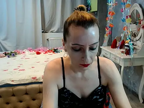 AnneDevrim online show from March 13, 2026, 6:51 am