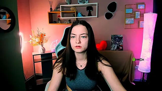 baby hotte online show from March 4, 2026, 6:54 am