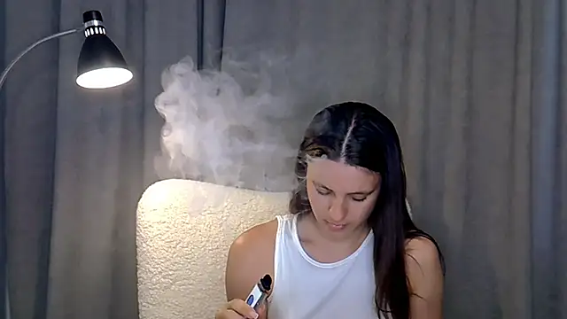 KiraHoney online show from June 26, 2026, 11:16 am
