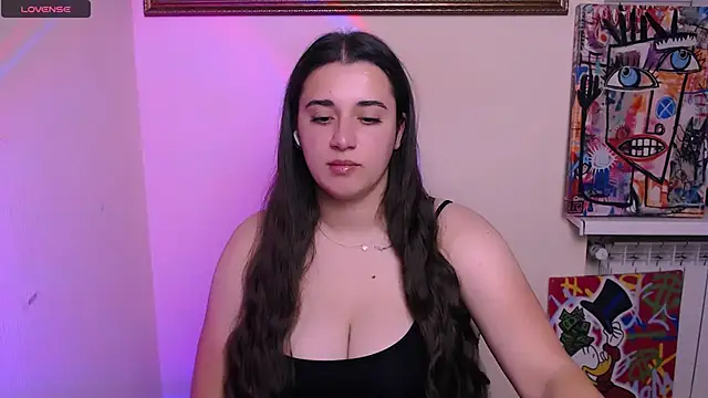 AlinaDoll  online show from June 18, 2026, 7:18 am