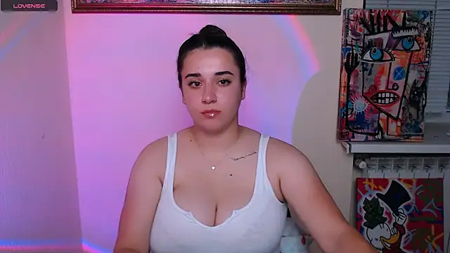AlinaDoll  online show from June 30, 2026, 7:08 am