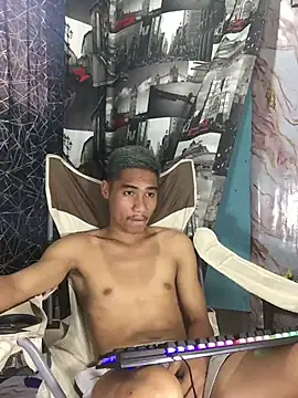 mrsexyteens online show from February 5, 2026, 4:52 am