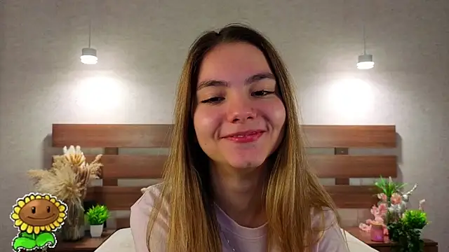 Snapshot of MargieDavidson chatting on February 13, 2026, 9:09 am MargieDavidson online show from February 13, 2026, 9:09 am