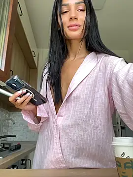 VickyM99 online show from June 20, 2026, 11:48 am