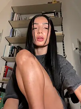 Snapshot of VickyM99 chatting on March 9, 2026, 6:55 pm VickyM99 online show from March 9, 2026, 6:55 pm