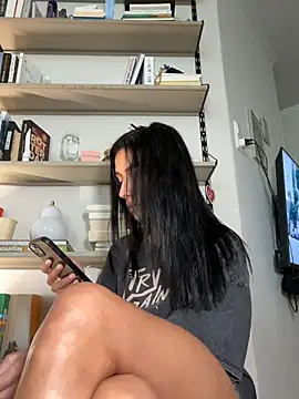 Snapshot of VickyM99 chatting on March 20, 2026, 3:24 pm VickyM99 online show from March 20, 2026, 3:24 pm