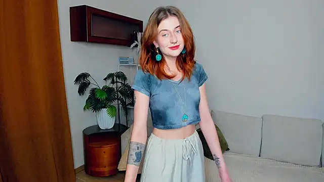 EmmalineNasir online show from November 10, 2025, 7:13 am