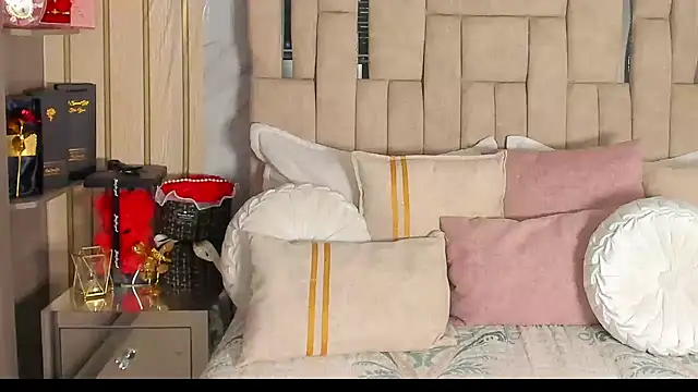 emilyoliver online show from January 7, 2026, 6:46 pm