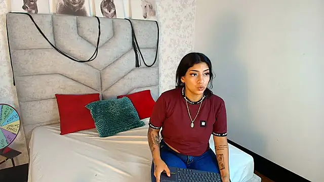 KimberlyFox t online show from July 13, 2026, 3:22 pm