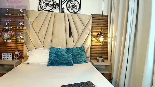 Snapshot of KimberlyFox_t chatting on March 12, 2026, 12:42 pm KimberlyFox t online show from March 12, 2026, 12:42 pm