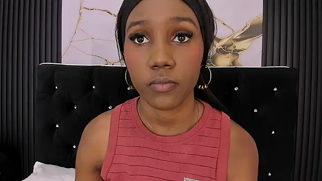 Snapshot of Mia_Devereaux167 chatting on February 25, 2026, 6:19 pm Mia Devereaux167 online show from February 25, 2026, 6:19 pm