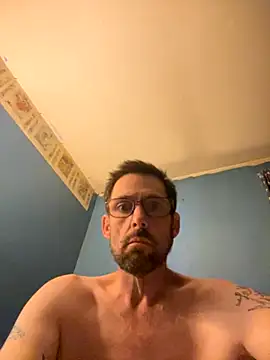 biggdaddyandqueenn online show from November 15, 2025, 10:30 am