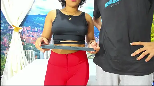 KiraFox1 online show from November 4, 2025, 8:56 pm