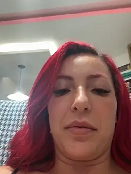 melisboa online show from December 3, 2025, 1:28 am