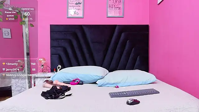 missfoster online show from February 17, 2026, 2:31 am