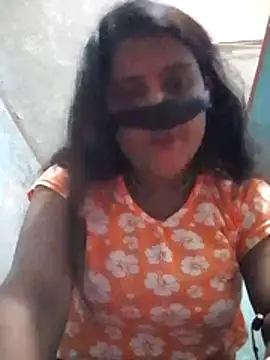 Snapshot of Hot8g chatting on November 20, 2025, 8:26 am Hot8g online show from November 20, 2025, 8:26 am