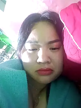 Bee-bgolden online show from December 13, 2025, 8:04 pm